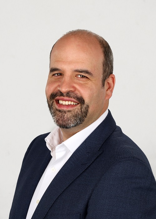 Jonathan Ellenbogen is a Consultant Neurosurgeon working between Alder Hey Children’s Hospital